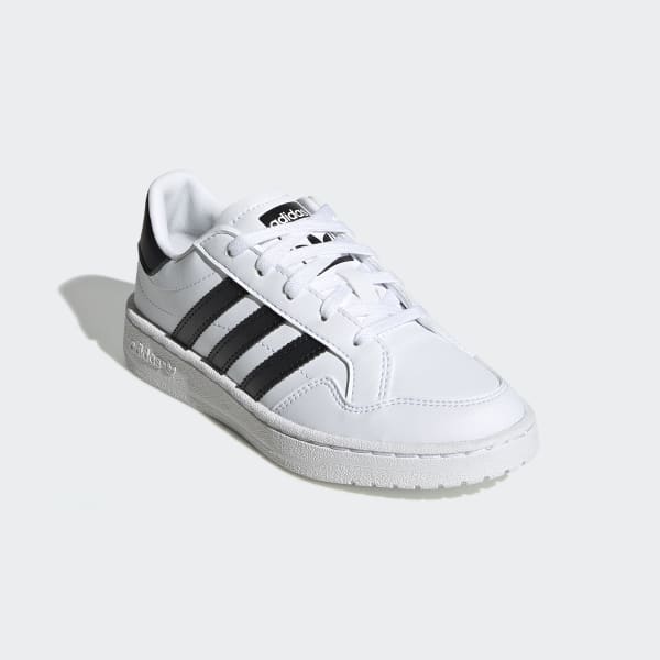 adidas originals team court trainers in white leather